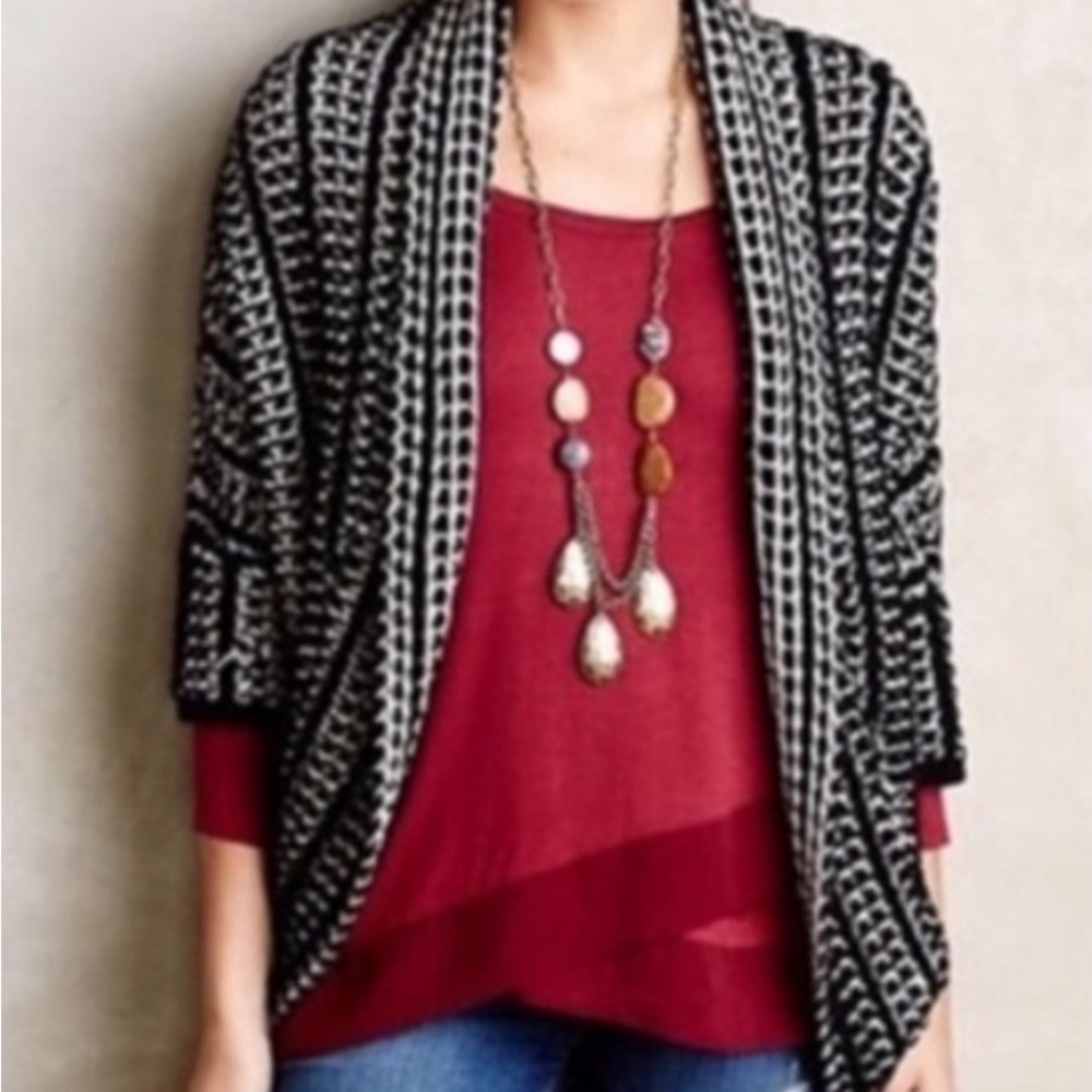 NWOT Anthropologie Moth Maija Cocoon Sweater Open Front Chunky Black White
